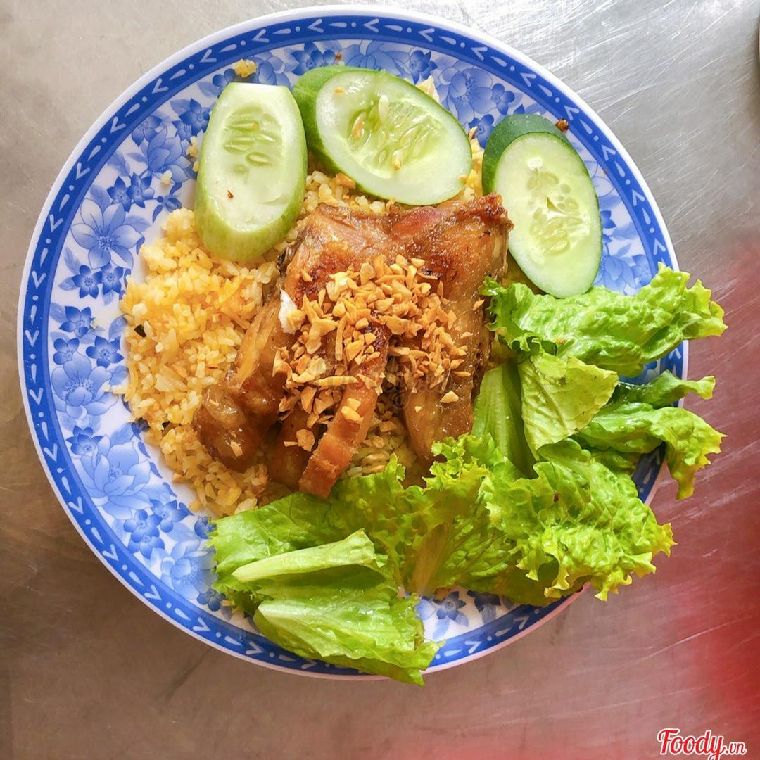 com-ga-mam-toi-op-la