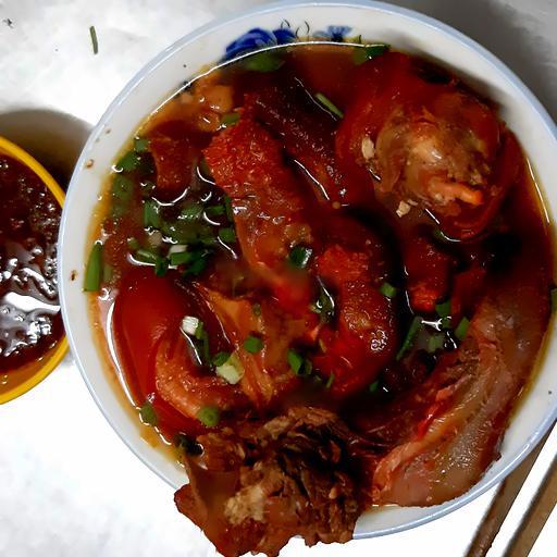 mi-mat-luoi-nam-gan-ham-to-lon