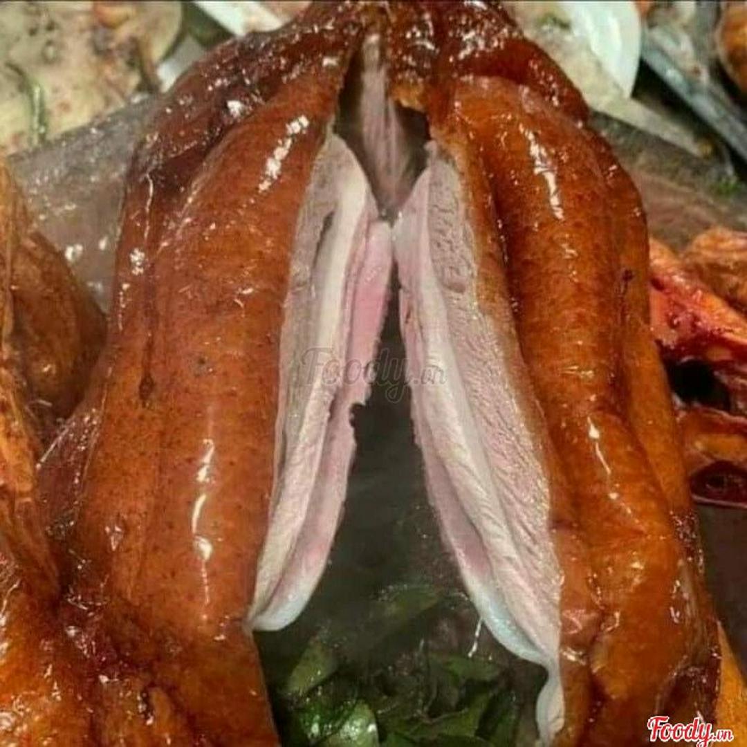 vit-quay-la-moc-mat-1-con-to-ay-u-co-canh-5-nguoian-tang-ia-bun-lon