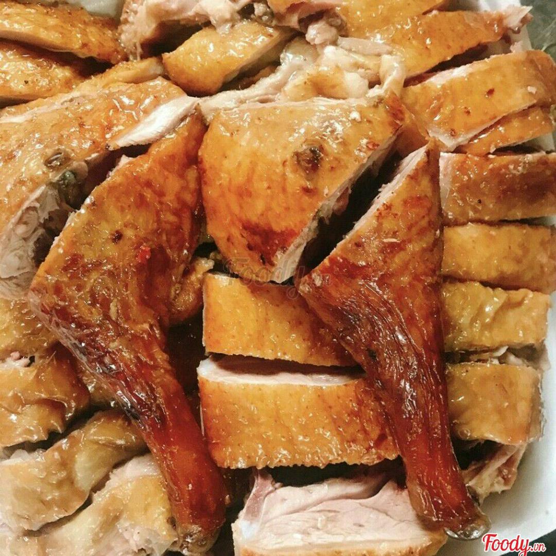 vit-nuong-1-con-to-ay-uco-canh-canh-mang-tiet-bun-lon