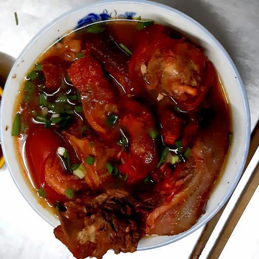 hu-tieu-luoi-nam-mat-gai-to-lon