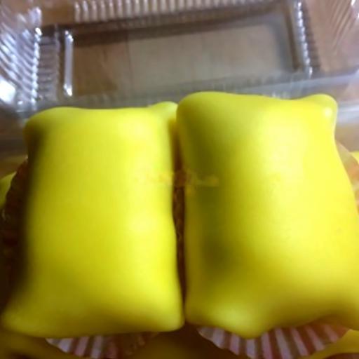 banh-crepe-sau-rieng-lon