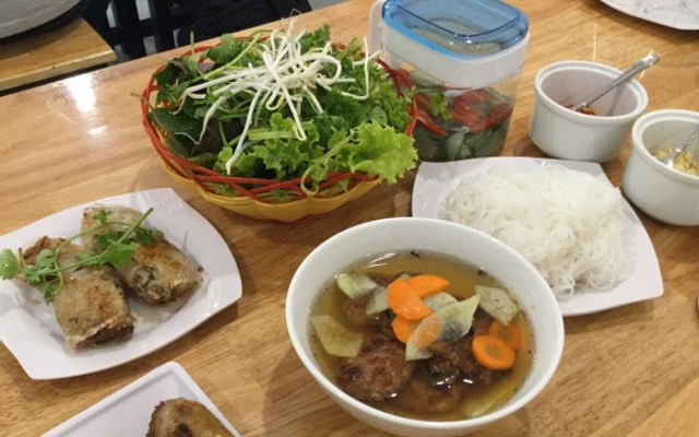 tuan-hoa-bun-cha-vu-tong-phan