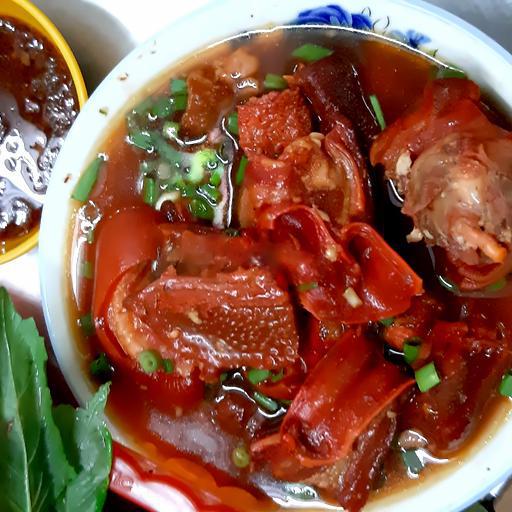 hu-tieu-mat-gai-gan-nam