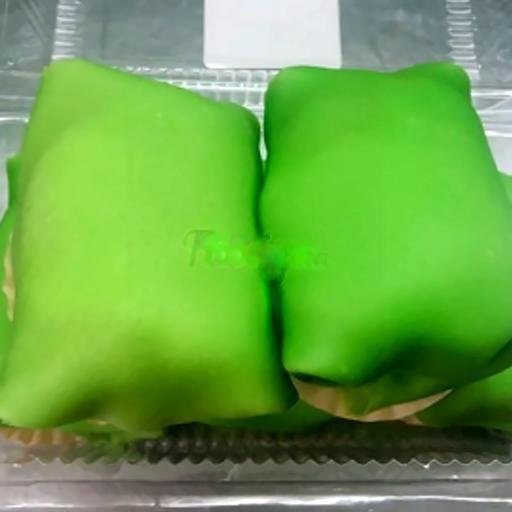 crepe-sau-rieng-vo-la-dua-nho