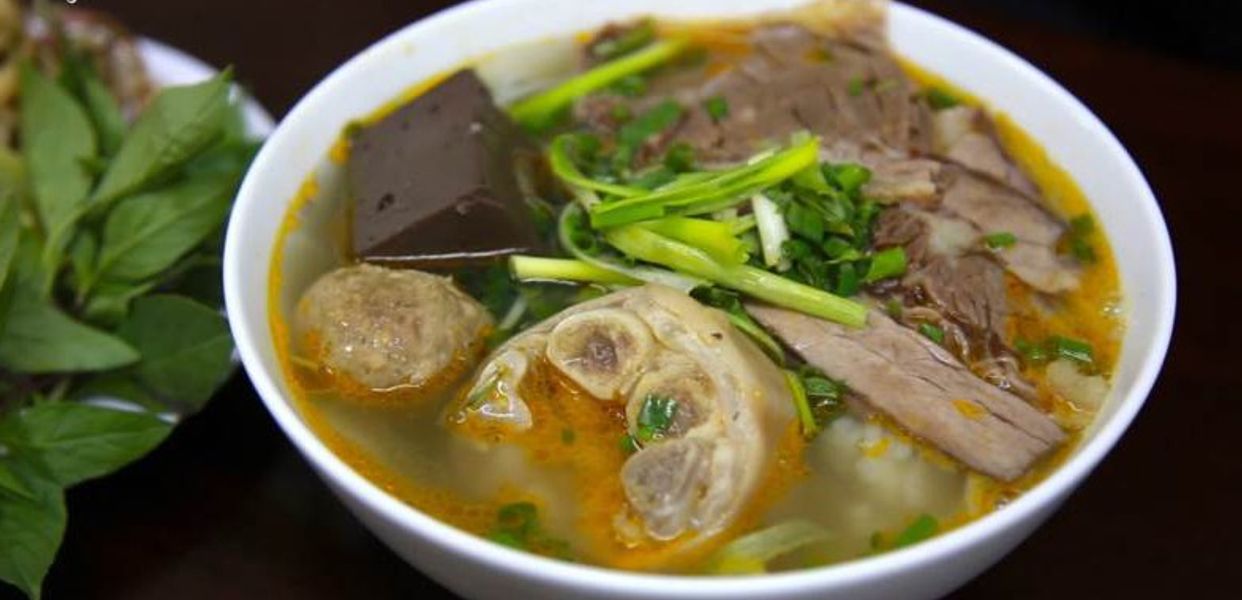 bun-bo-hue-o-xuan-quang-trung