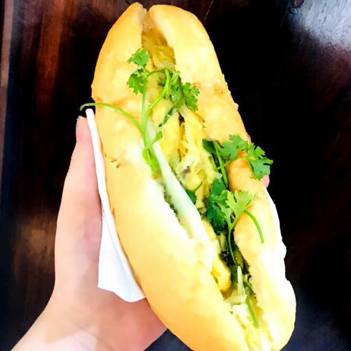 banh-mi-trung