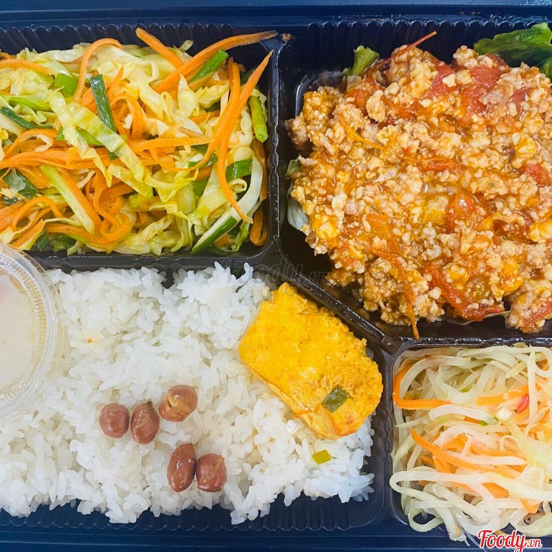 com-nong-kem-thit-bam