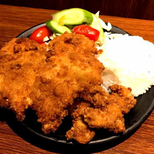 com-ga-ran-ai-loan-fried-chicken-chop-rice