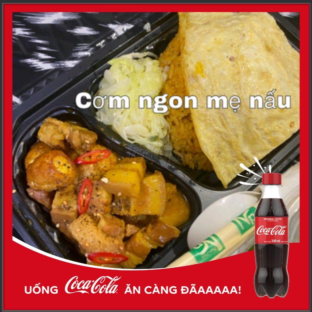 com-trang-thit-ba-chi-trung-cut-nuoc-dua-coca