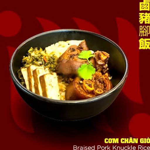 com-chan-gio-kho-ai-loan-braised-pork-knuckle