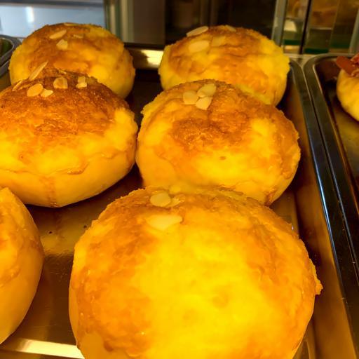 dua-hanh-nhan-phomai