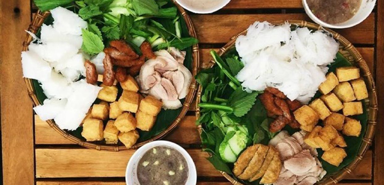 hoang-yen-bun-au-bun-cha-oi-can