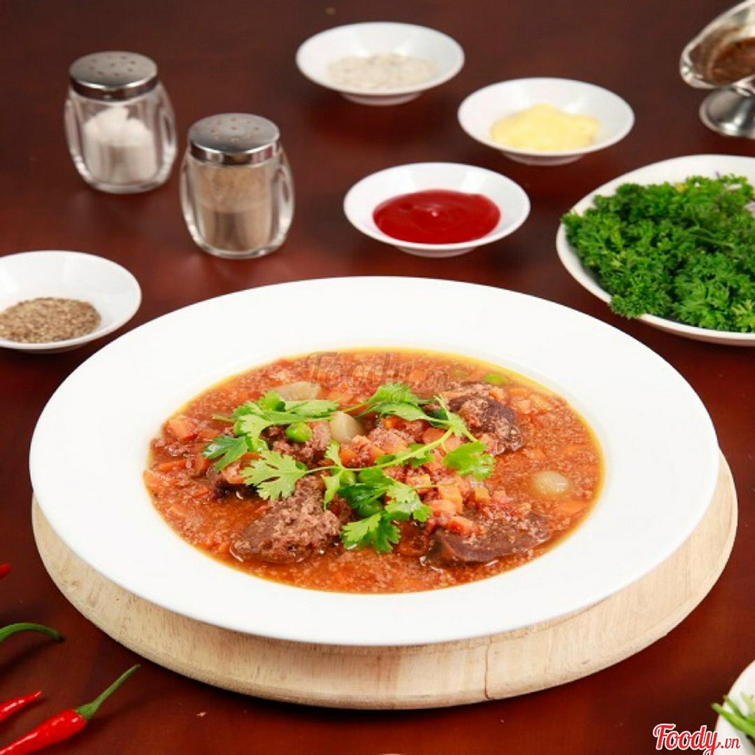 luoi-bo-nau-pate-hop-ong-lanh