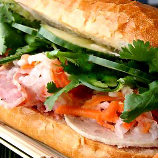 banh-mi-thit-cha