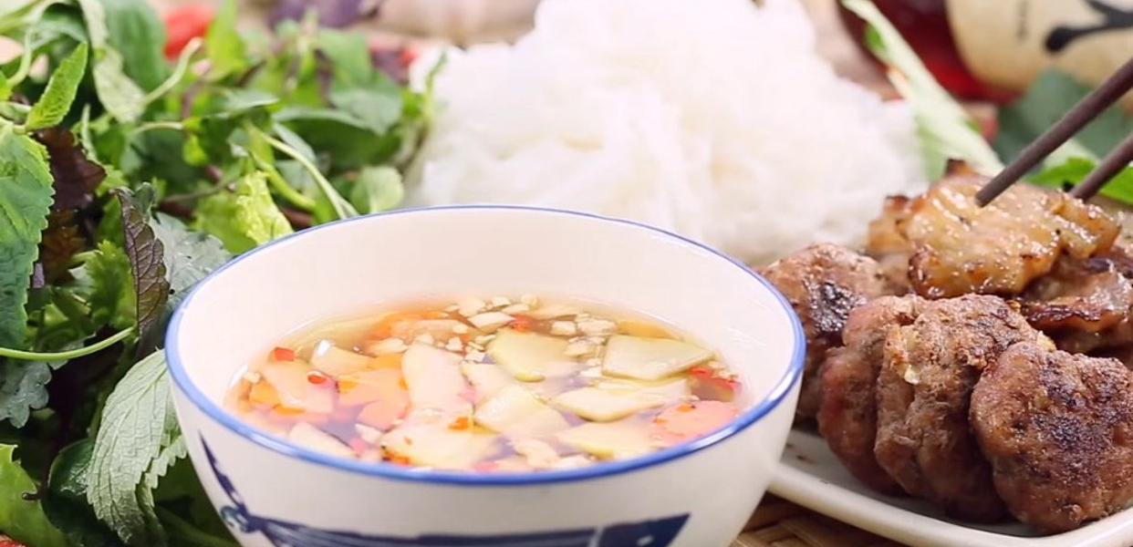 bun-cha-co-xuan-thanh-nhan