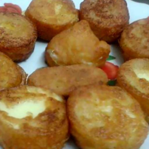 au-hu-trung-chien-gion