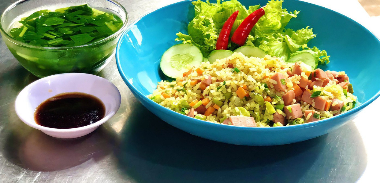 com-ga-xoi-mo-7-loai-sot