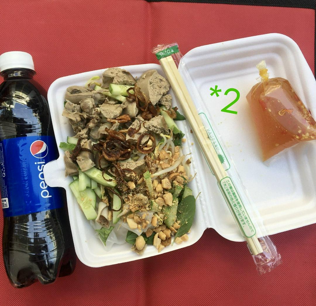 combo-9-2-banh-uot-long-ga-1-pepsi-390ml