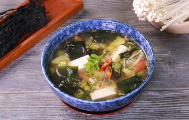 canh-chua-rong-bien