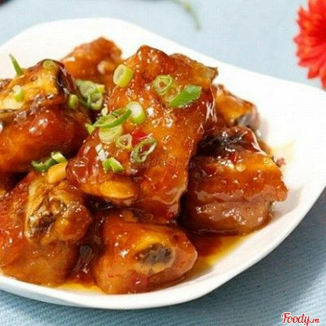 com-suon-non-xao-chua-ngot