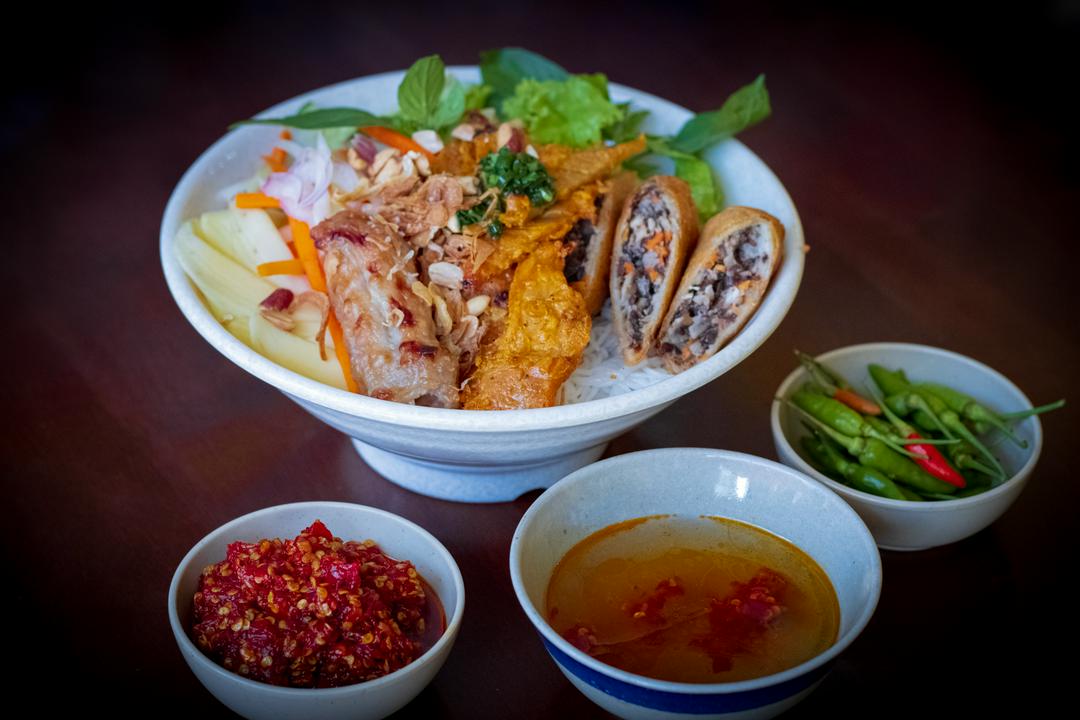 bun-thit-nuong-ac-biet