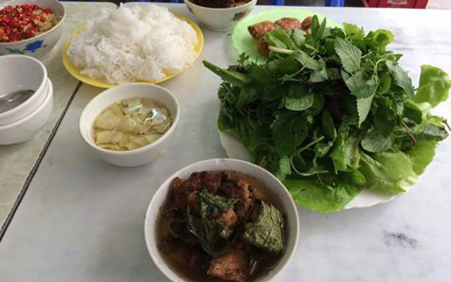 Oanh-Định---Bánh-Đa-Cá-Rô-&-Bún-Chả-Nem---Nguyễn-Thị-Định