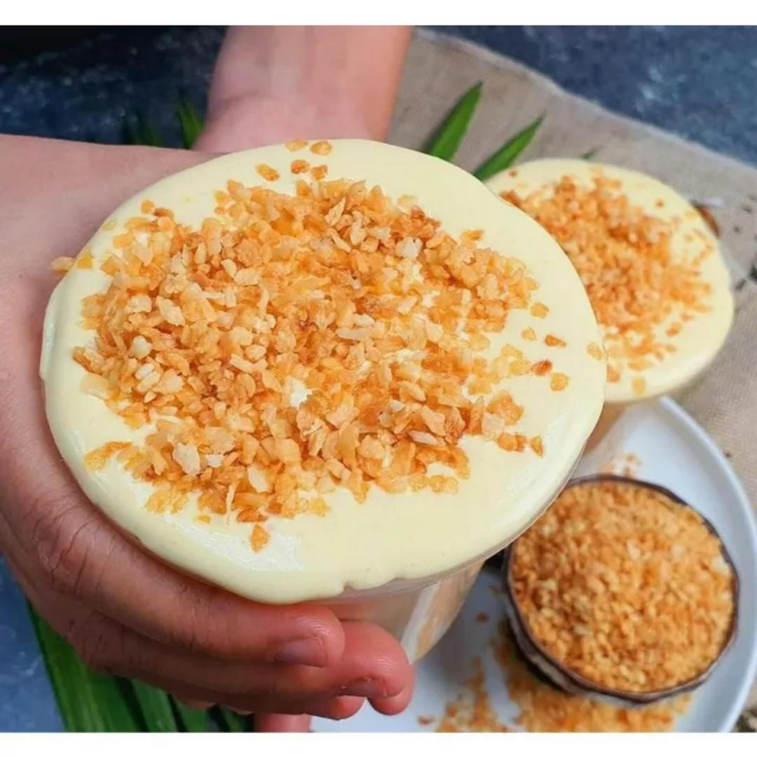 tra-sua-kem-trung-vun-dua-nuong