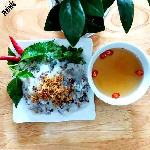 banh-cuon-nhan-thit-khong-cha