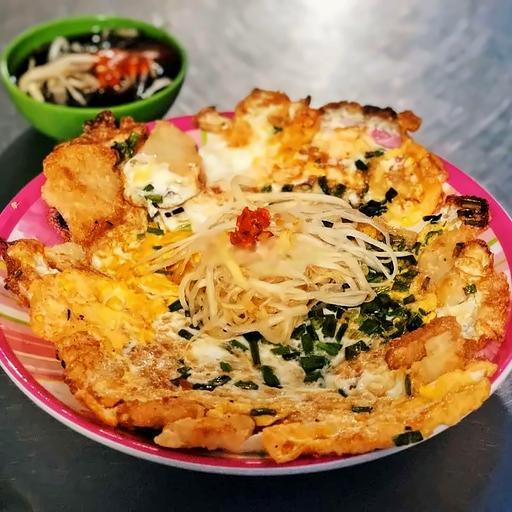 bot-chien-mi-xao-trung