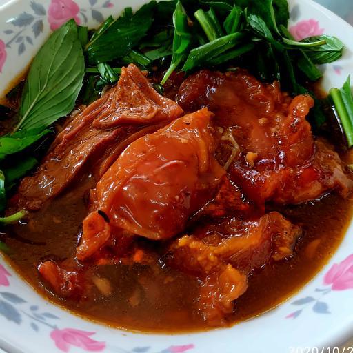 banh-mi-bo-kho-cay-nhe