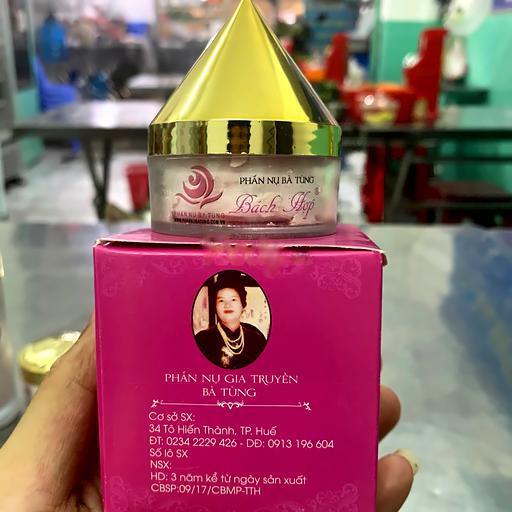 phan-nu-ba-tung-cung-inh-hue