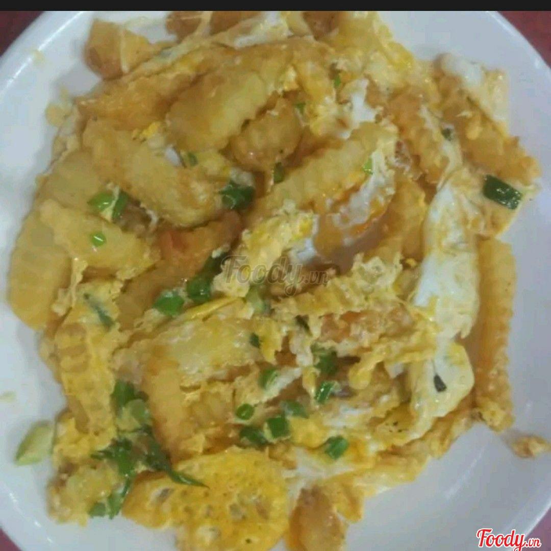 khoai-tay-chien-trung