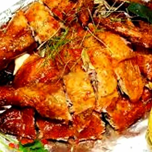 ga-nguyen-con-roti-kem-rau