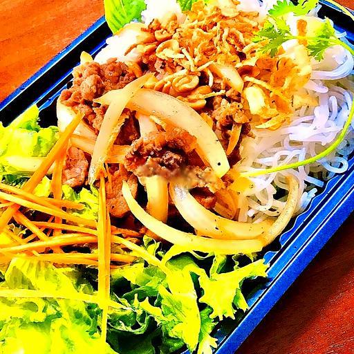 bun-bo-chay-hanh-toi