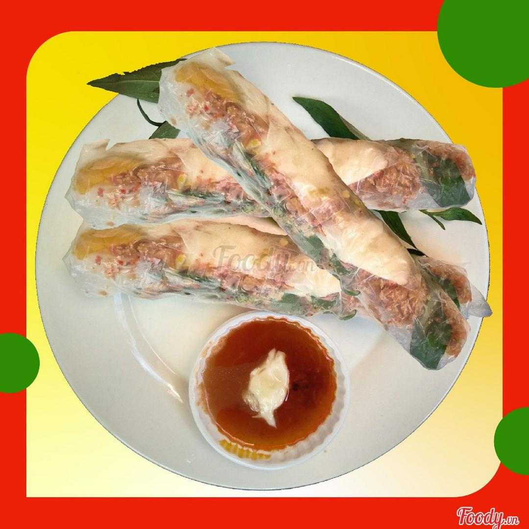 banh-trang-cuon-sot-mam-me-3-cuon