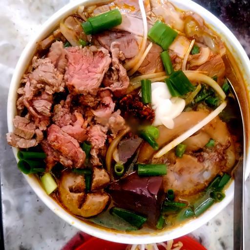 bun-bo-hue-ac-biet