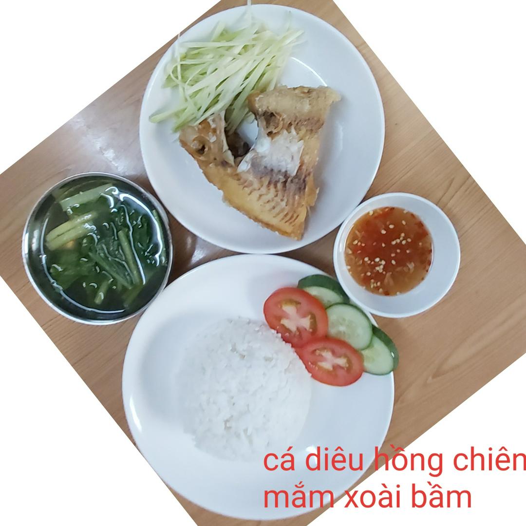ca-dieu-hong-chien-nuoc-mam-xoai-bam