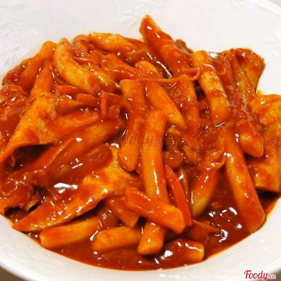 tokboki-nhan-pho-mai-xao-xien-thap-cam