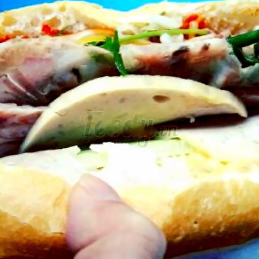 banh-mi-thit-cha