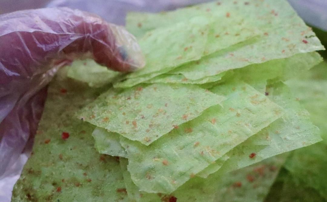 banh-trang-pho-mai-la-dua