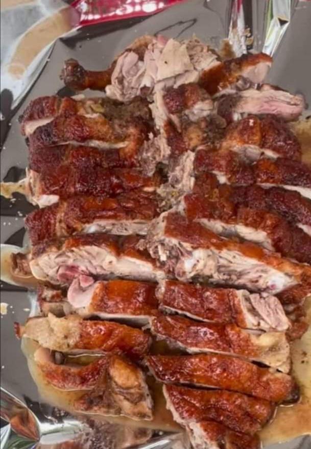 vit-nuong-3-con-to-ay-u-co-canh-tang-kem-1-2-vit-nuong-kem-canh-mang-tiet-bat-lon-2-ia-bun