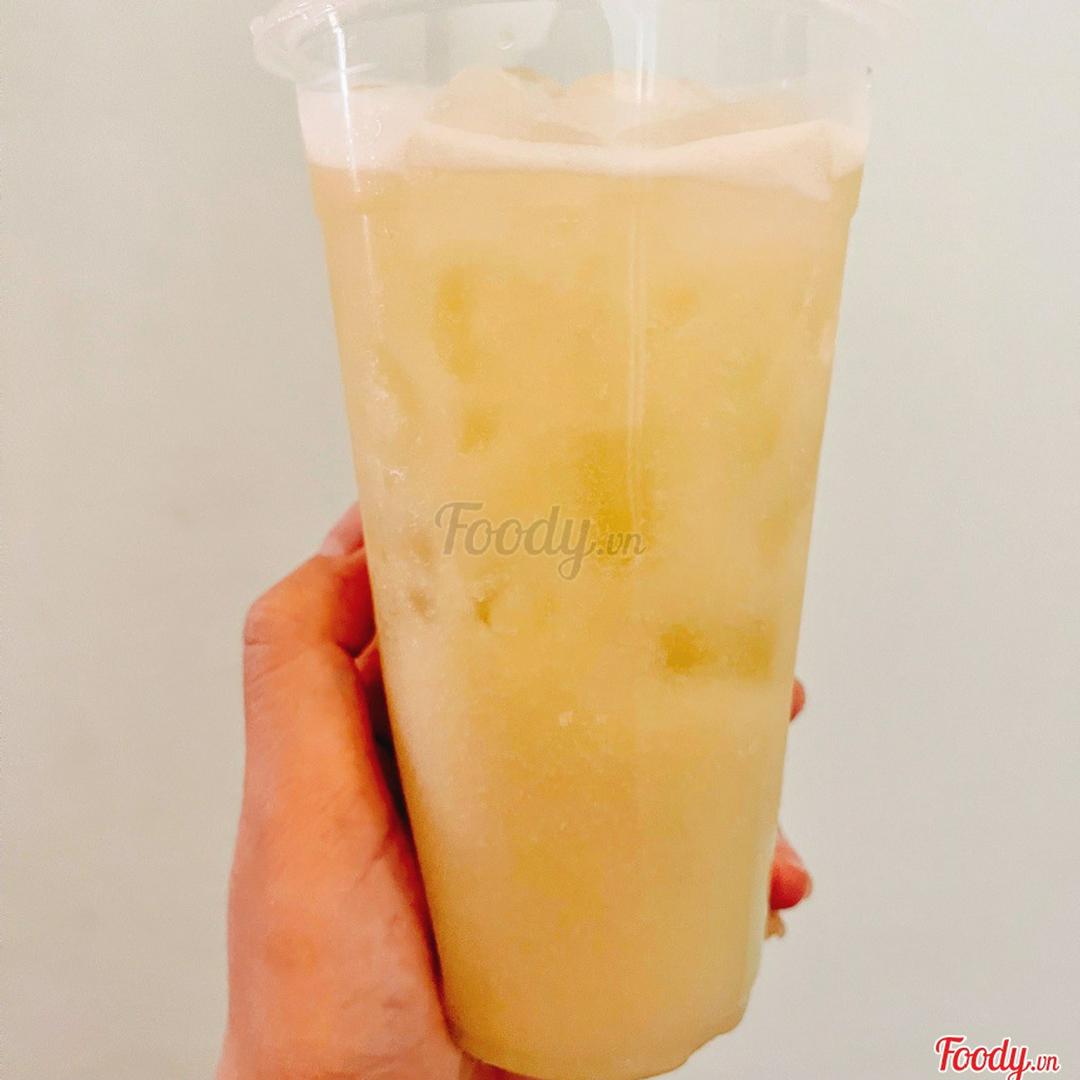 nuoc-ep-oi-ly-700ml