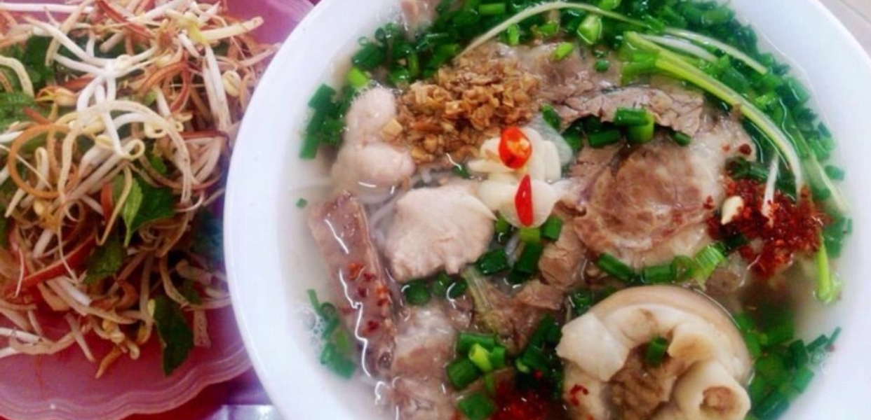 36-bun-bo-gio-heo-hoang-ao-thanh