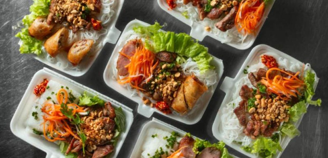 a-tai-bun-thit-nuong-uong-so-12-quan-7