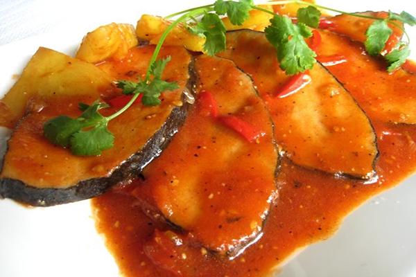 am-vi-bien-sot-ca-chua-thi-la