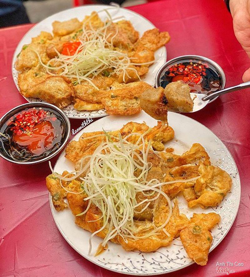 ha-cao-chien-trung-xuc-xich-cha-lua-va-pate