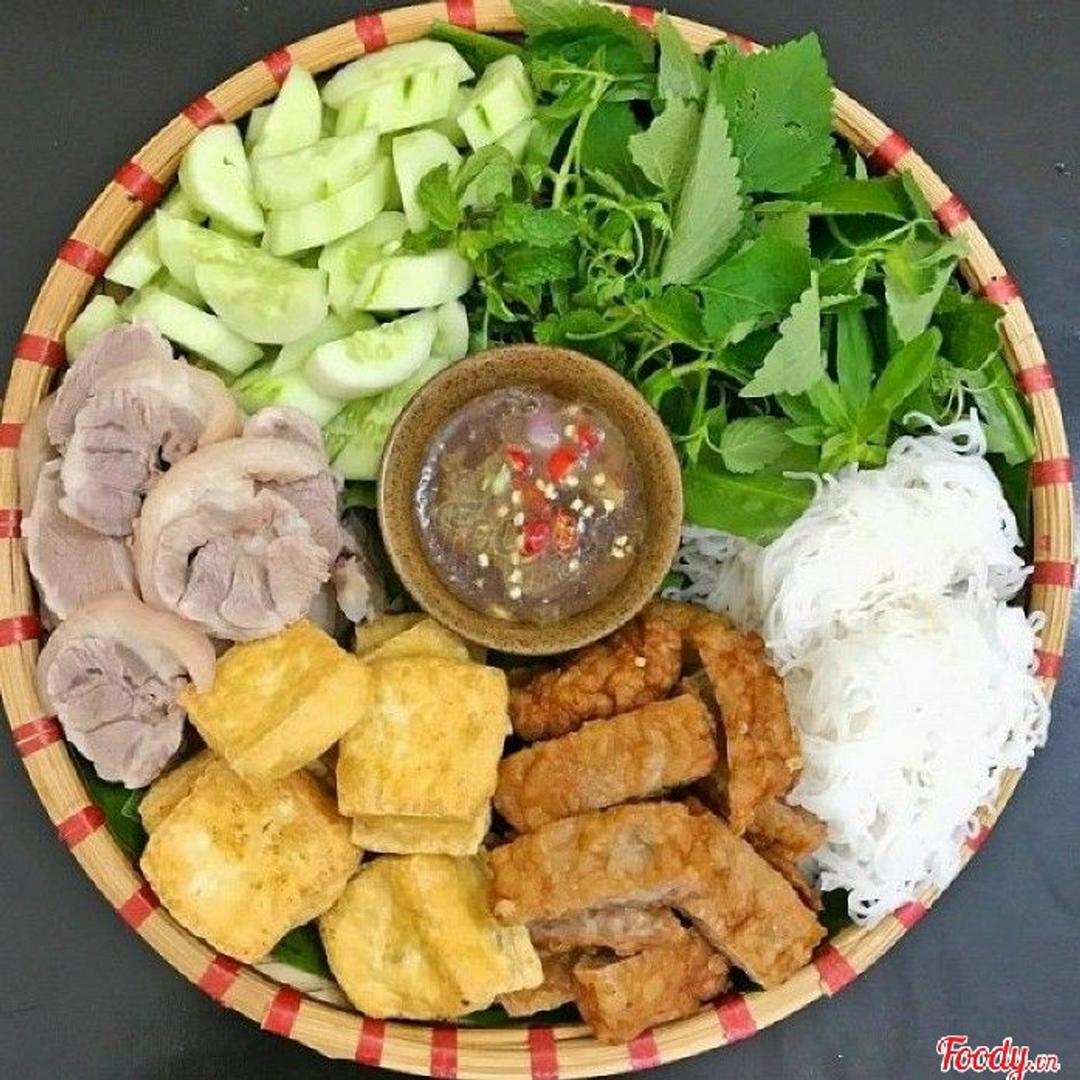 combo-bun-au-ay-u-coca