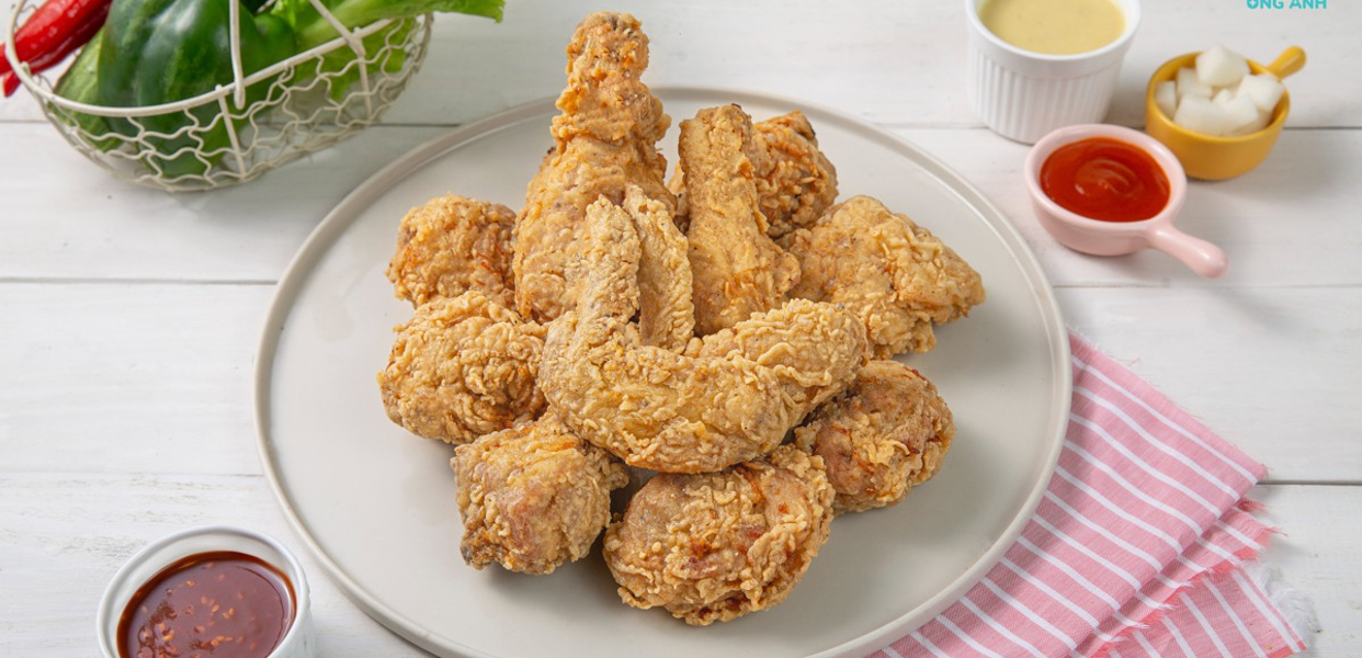 tiem-ga-ong-anh-o-cho-dua