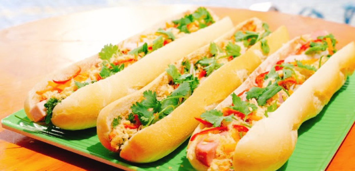 banh-mi-que-bau-cat-le-binh